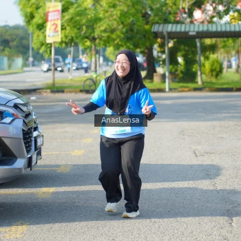 Runner Photo 3248118