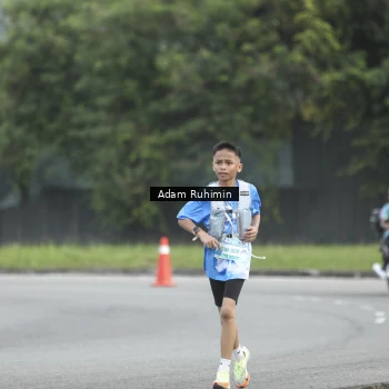 Runner Photo 3248125