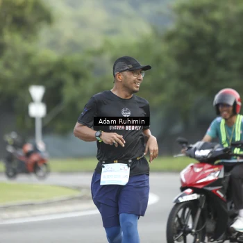 Runner Photo 3248177
