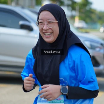 Runner Photo 3248215