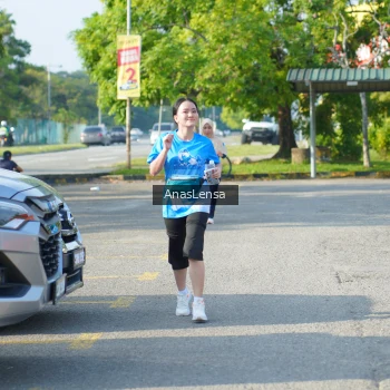 Runner Photo 3248349