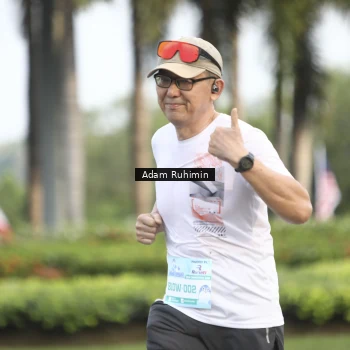 Runner Photo 3248384