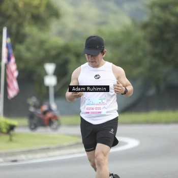 Runner Photo 3248457