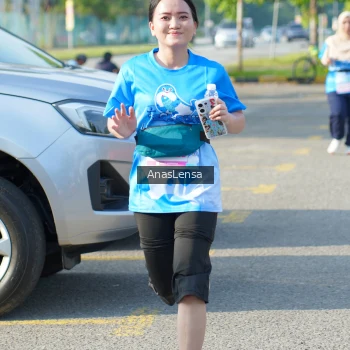 Runner Photo 3248463