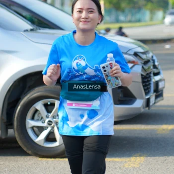 Runner Photo 3248477
