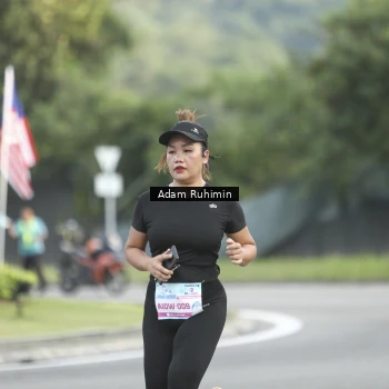 Runner Photo 3248596