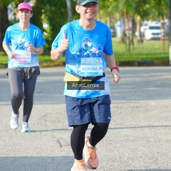 Runner Photo 3248875
