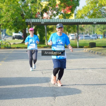 Runner Photo 3248945
