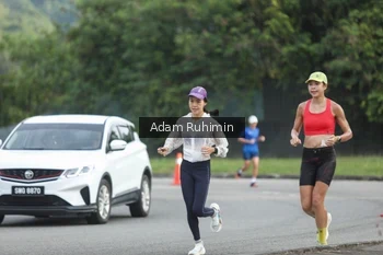Runner Photo 3249020