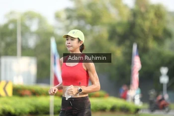Runner Photo 3249085