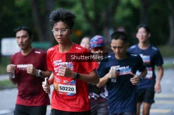 Runner Photo 32491