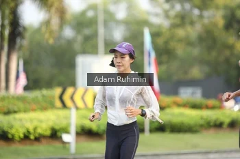 Runner Photo 3249116