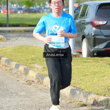 Runner Photo 3249424