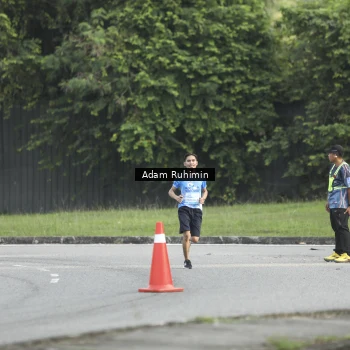 Runner Photo 3249463
