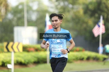 Runner Photo 3249541