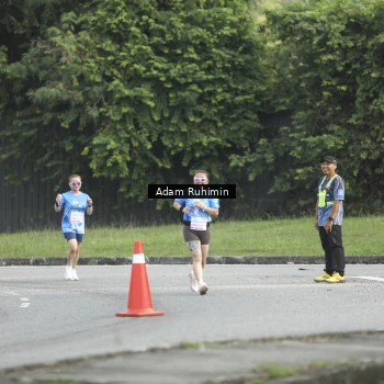 Runner Photo 3249566