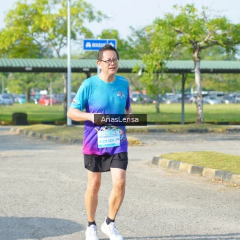 Runner Photo 3249638