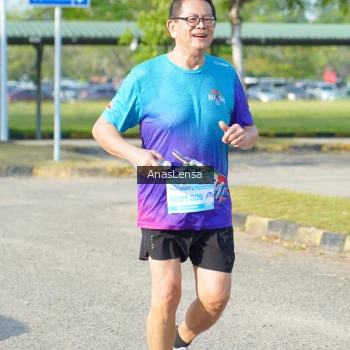 Runner Photo 3249690