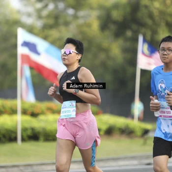 Runner Photo 3249801