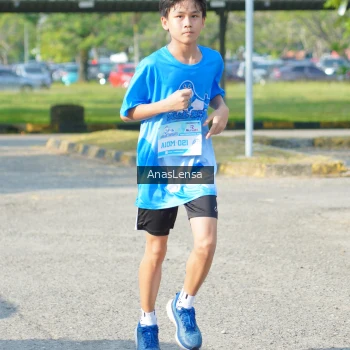 Runner Photo 3249820