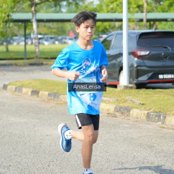 Runner Photo 3249826