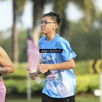Runner Photo 3249845