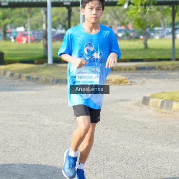 Runner Photo 3249848