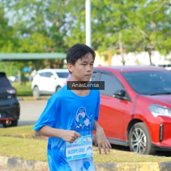 Runner Photo 3249905