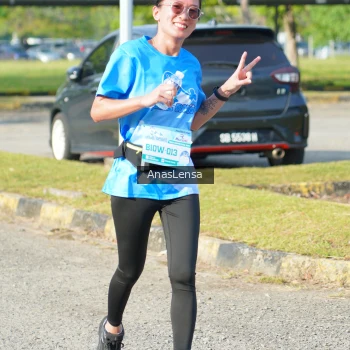 Runner Photo 3250049