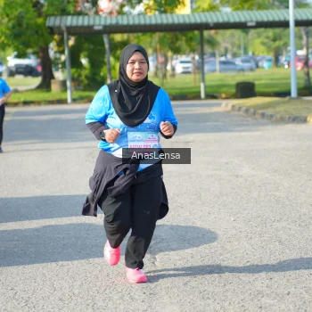 Runner Photo 3250184