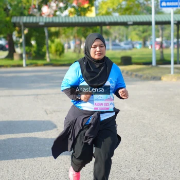 Runner Photo 3250230