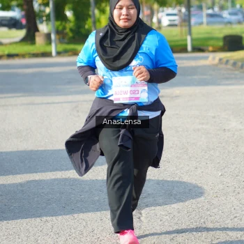 Runner Photo 3250250