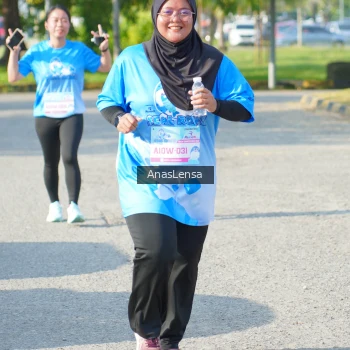Runner Photo 3250623