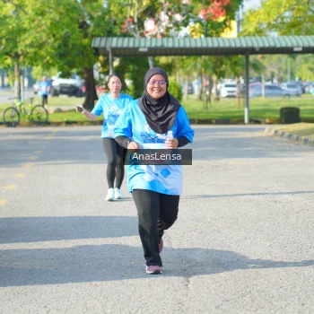 Runner Photo 3250633