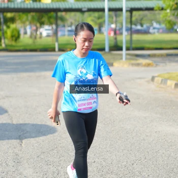 Runner Photo 3250901
