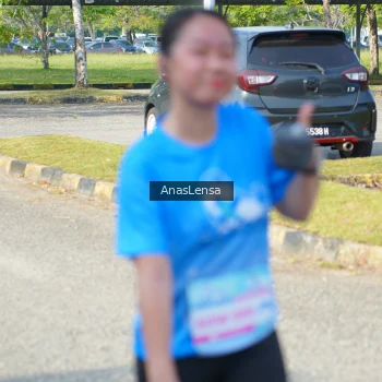 Runner Photo 3251067