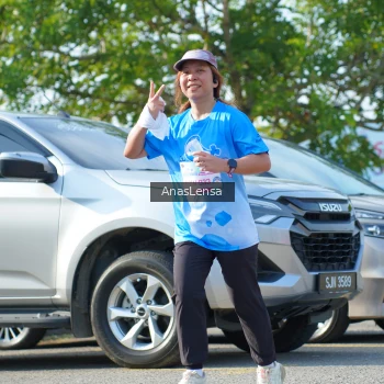 Runner Photo 3251158