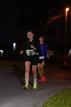 Runner Photo 3252252