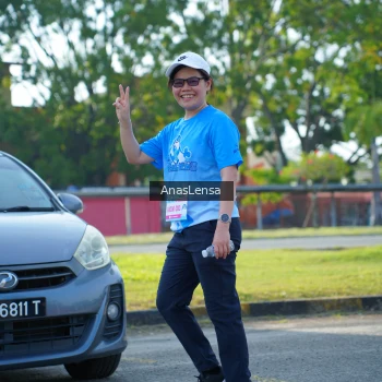 Runner Photo 3252530