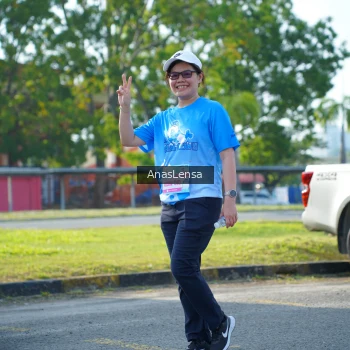 Runner Photo 3252533