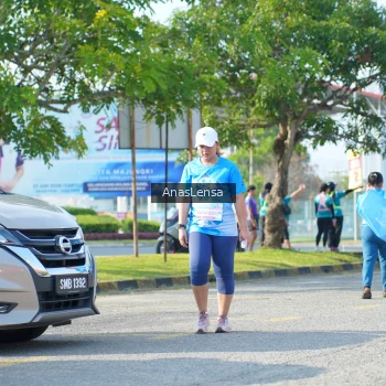 Runner Photo 3252597