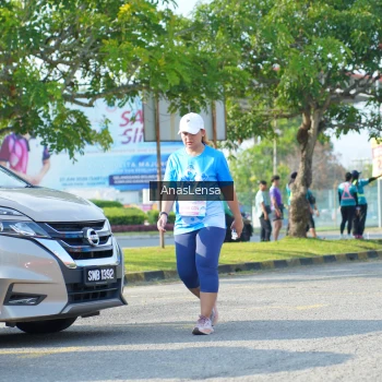 Runner Photo 3252615