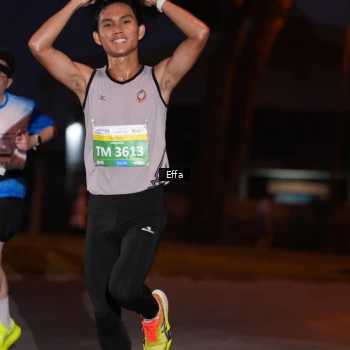 Runner Photo 3253189
