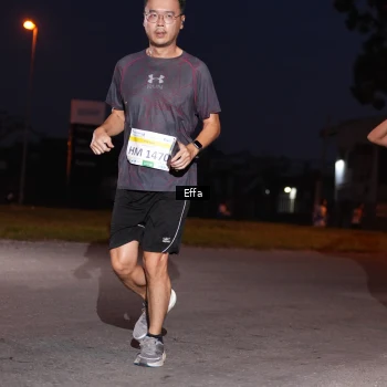 Runner Photo 3253359