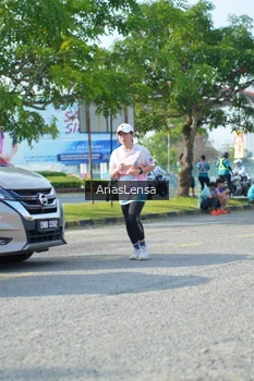 Runner Photo 3253725