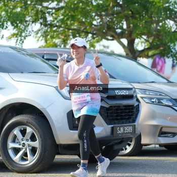 Runner Photo 3253861