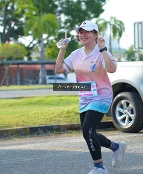 Runner Photo 3253997
