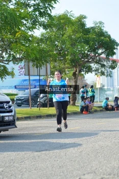 Runner Photo 3254029