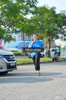 Runner Photo 3254095