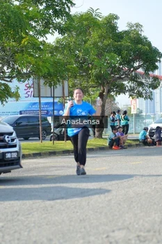 Runner Photo 3254106